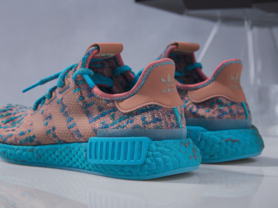 Wie erkenne ich nachhaltige turnschuh‑modelle von adidas (z. b. parley) und lohnen sie den preis?